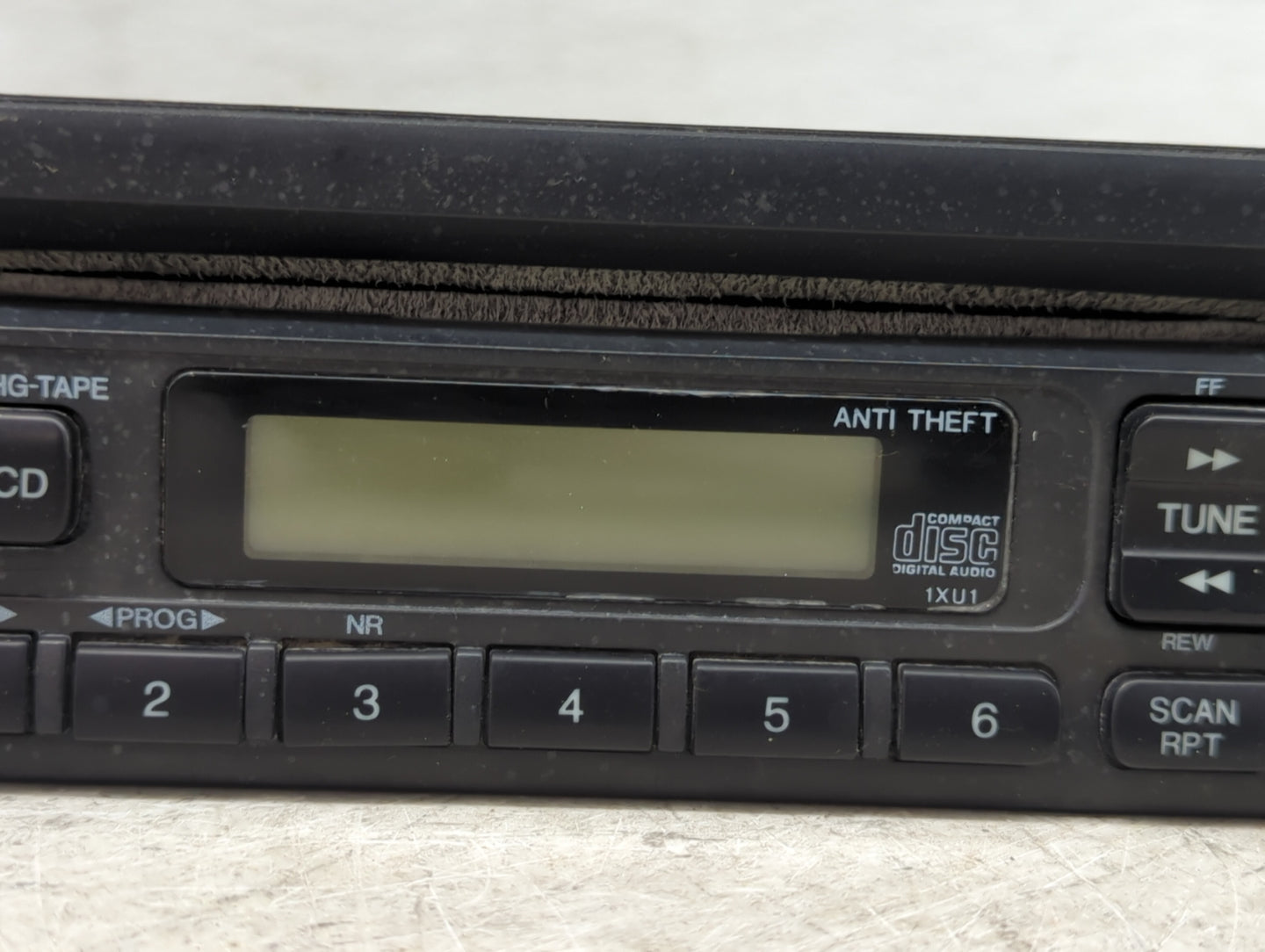 2003-2004 Honda Odyssey Radio AM FM Cd Player Receiver Replacement P/N:39100-S0X-A300 CQ-JH8264X Fits Fits 2003 2004 OEM Use