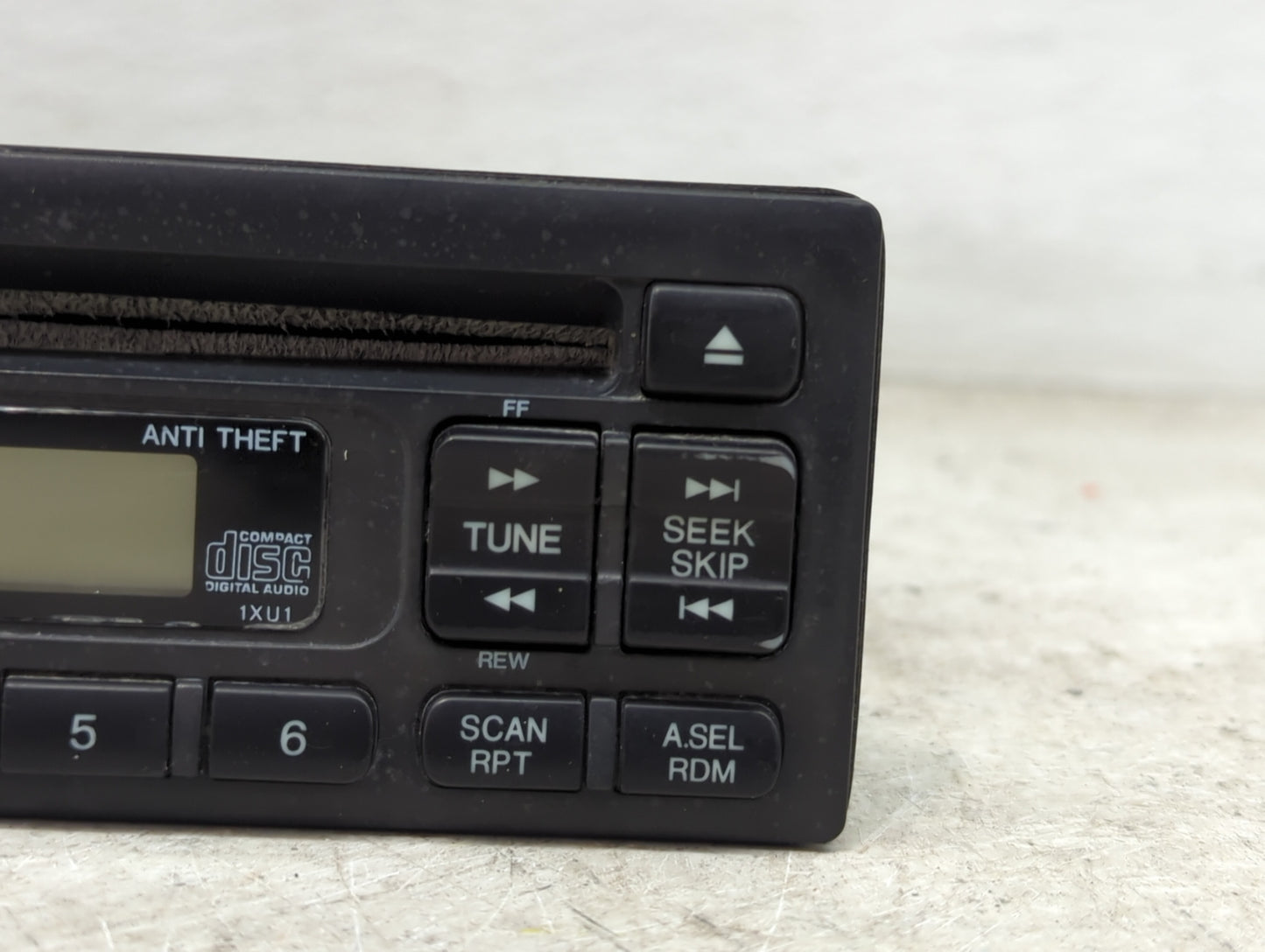 2003-2004 Honda Odyssey Radio AM FM Cd Player Receiver Replacement P/N:39100-S0X-A300 CQ-JH8264X Fits Fits 2003 2004 OEM Use