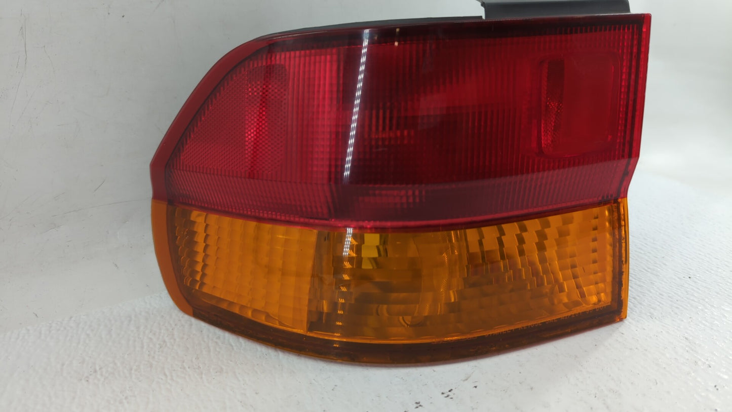 2002-2004 Honda Odyssey Tail Light Assembly Driver Left OEM P/N:317-1961L-AS-YR Fits Fits 2002 2003 2004 OEM Used Auto Parts