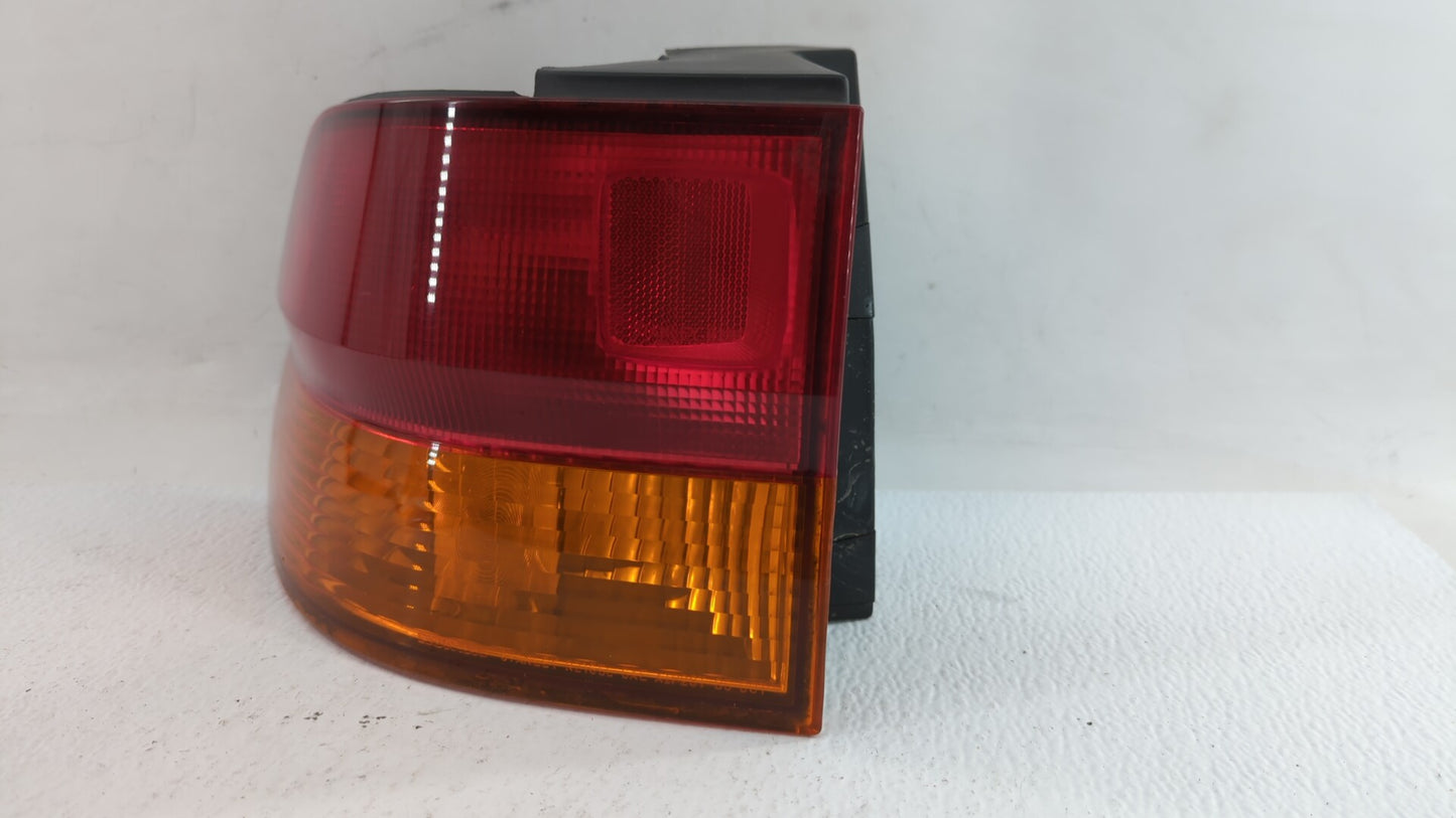 2002-2004 Honda Odyssey Tail Light Assembly Driver Left OEM P/N:317-1961L-AS-YR Fits Fits 2002 2003 2004 OEM Used Auto Parts