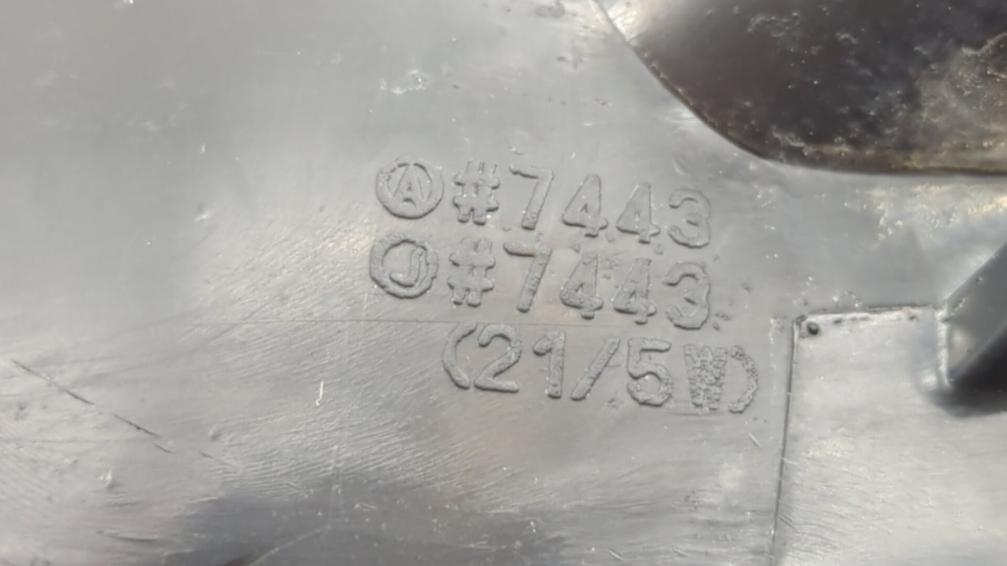 2002-2004 Honda Odyssey Tail Light Assembly Driver Left OEM P/N:317-1961L-AS-YR Fits Fits 2002 2003 2004 OEM Used Auto Parts