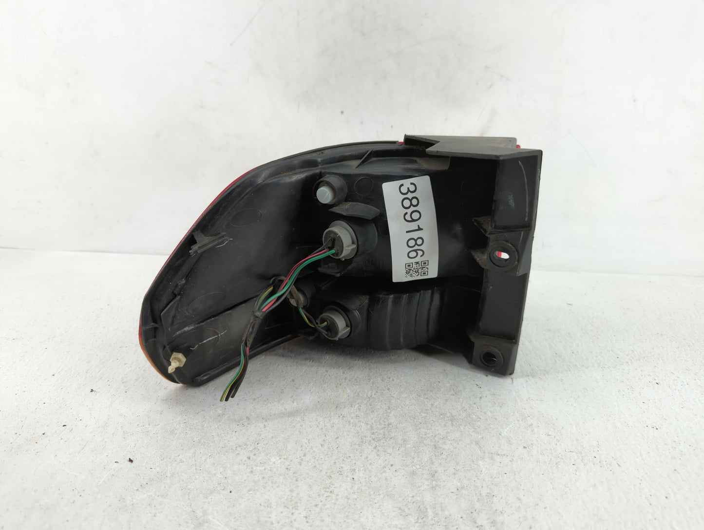 2002-2004 Honda Odyssey Tail Light Assembly Passenger Right OEM P/N:017440 Fits Fits 2002 2003 2004 OEM Used Auto Parts - Oe