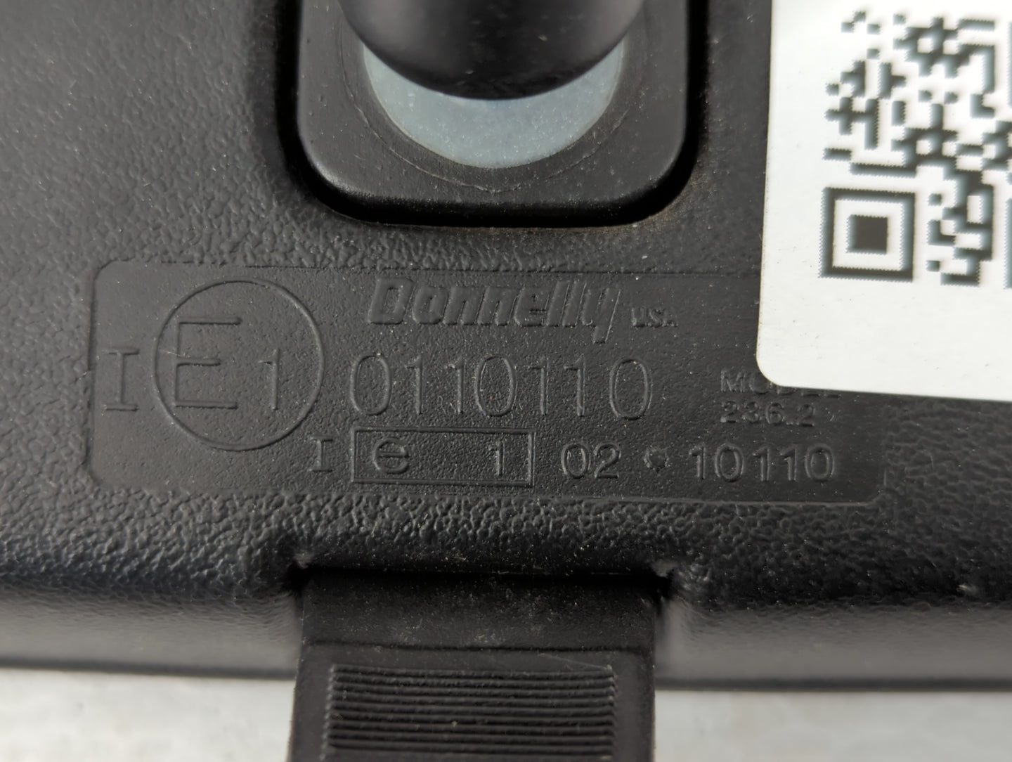 1999-2004 Honda Odyssey Interior Rear View Mirror Replacement OEM P/N:E11015888 E11015894 Fits OEM Used Auto Parts - Oemused