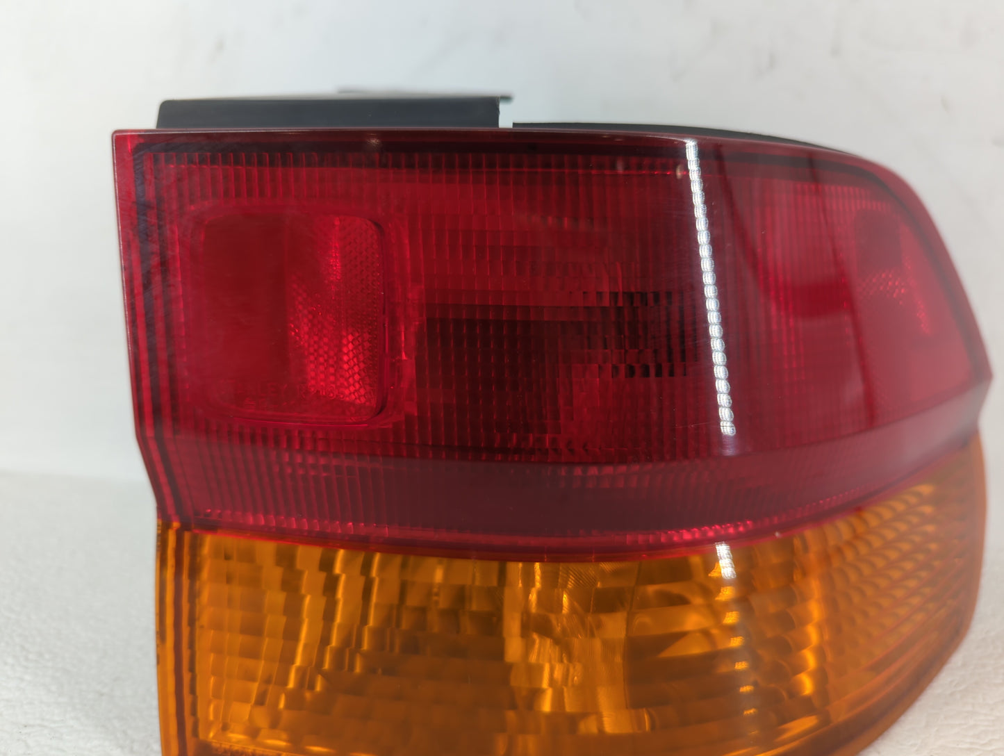 2002-2004 Honda Odyssey Tail Light Assembly Passenger Right OEM P/N:017440 Fits Fits 2002 2003 2004 OEM Used Auto Parts - Oe