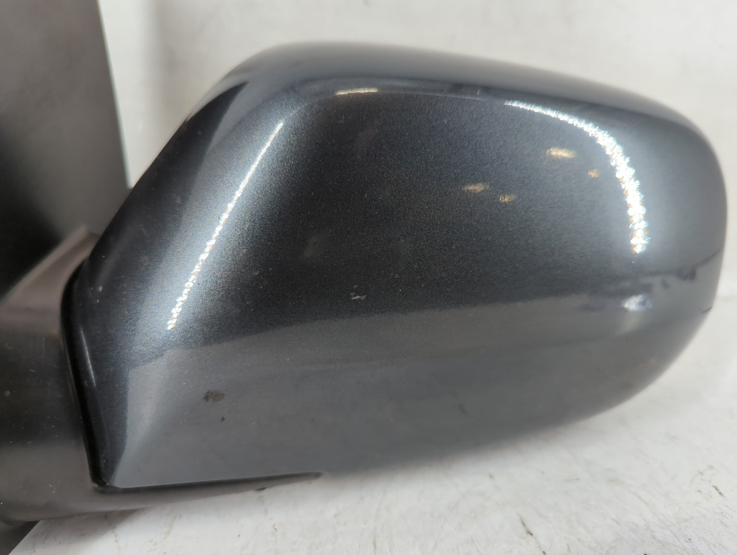 1999-2004 Honda Odyssey Driver Side View Mirror - Left Door Mirror OEM Used - Oemusedautoparts1.com