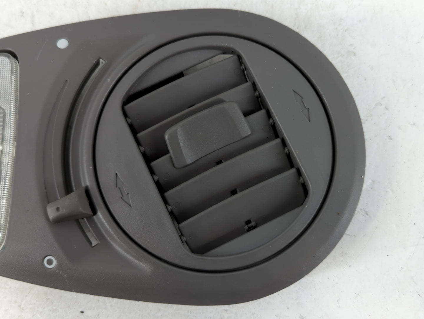2004 Honda Odyssey Overhead Roof Console - Oemusedautoparts1.com