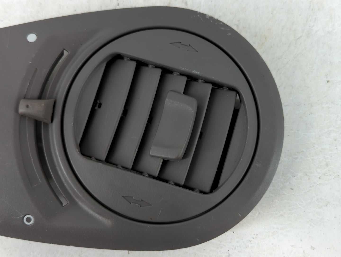 2004 Honda Odyssey Overhead Roof Console - Oemusedautoparts1.com