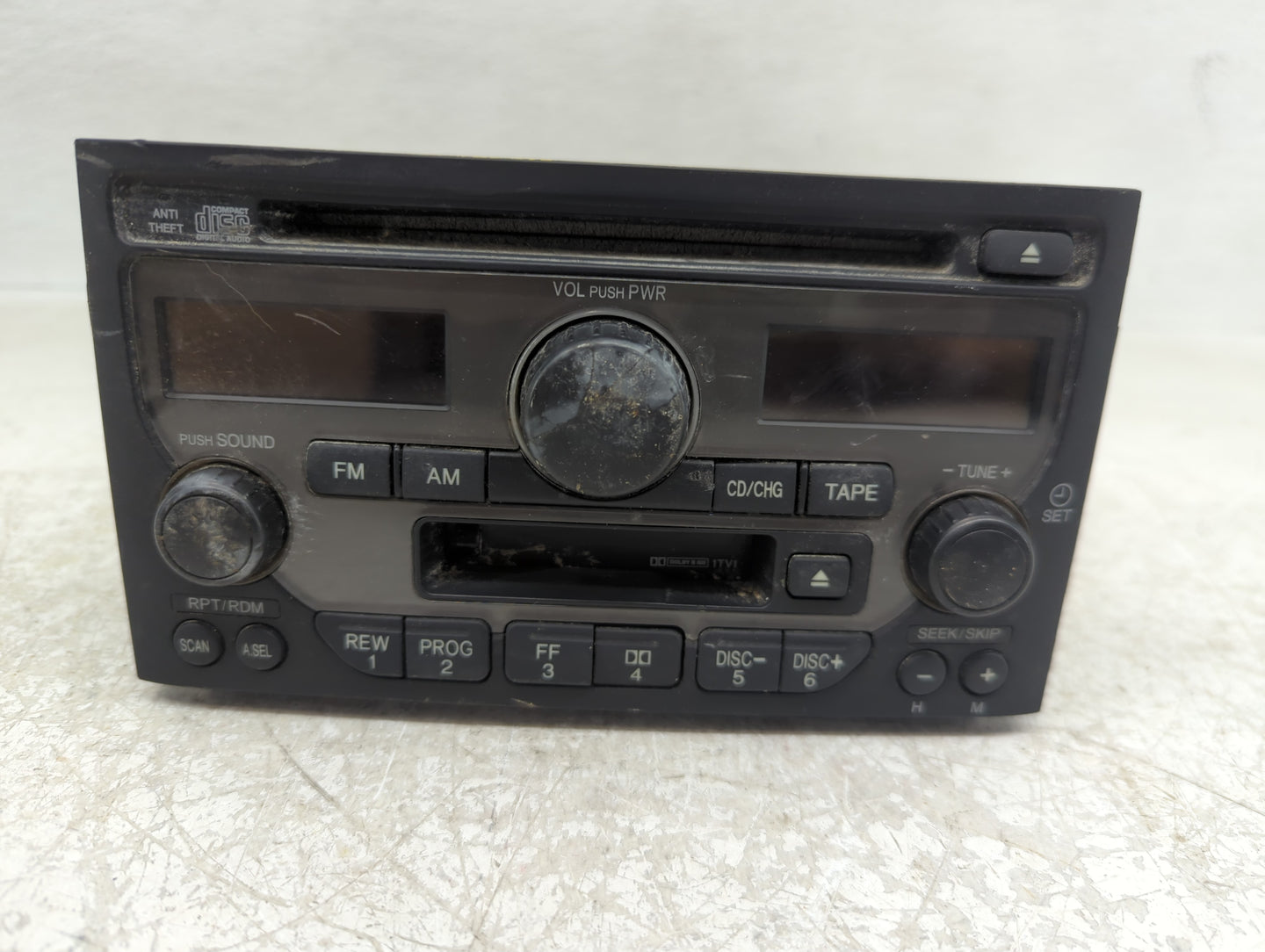 2003-2005 Honda Pilot Radio AM FM Cd Player Receiver Replacement P/N:39100-S9V-A110 Fits Fits 2003 2004 2005 OEM Used Auto P
