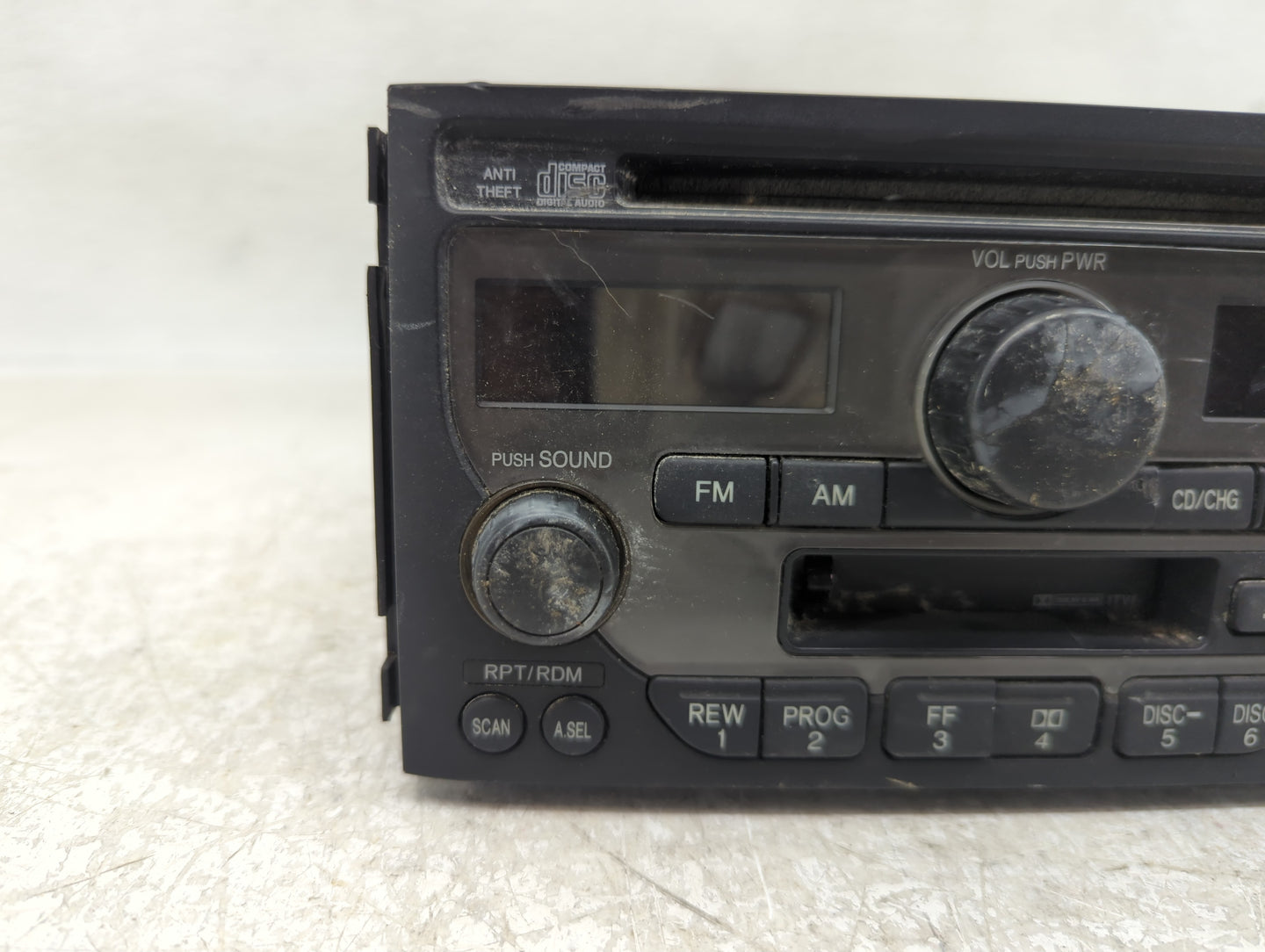 2003-2005 Honda Pilot Radio AM FM Cd Player Receiver Replacement P/N:39100-S9V-A110 Fits Fits 2003 2004 2005 OEM Used Auto P