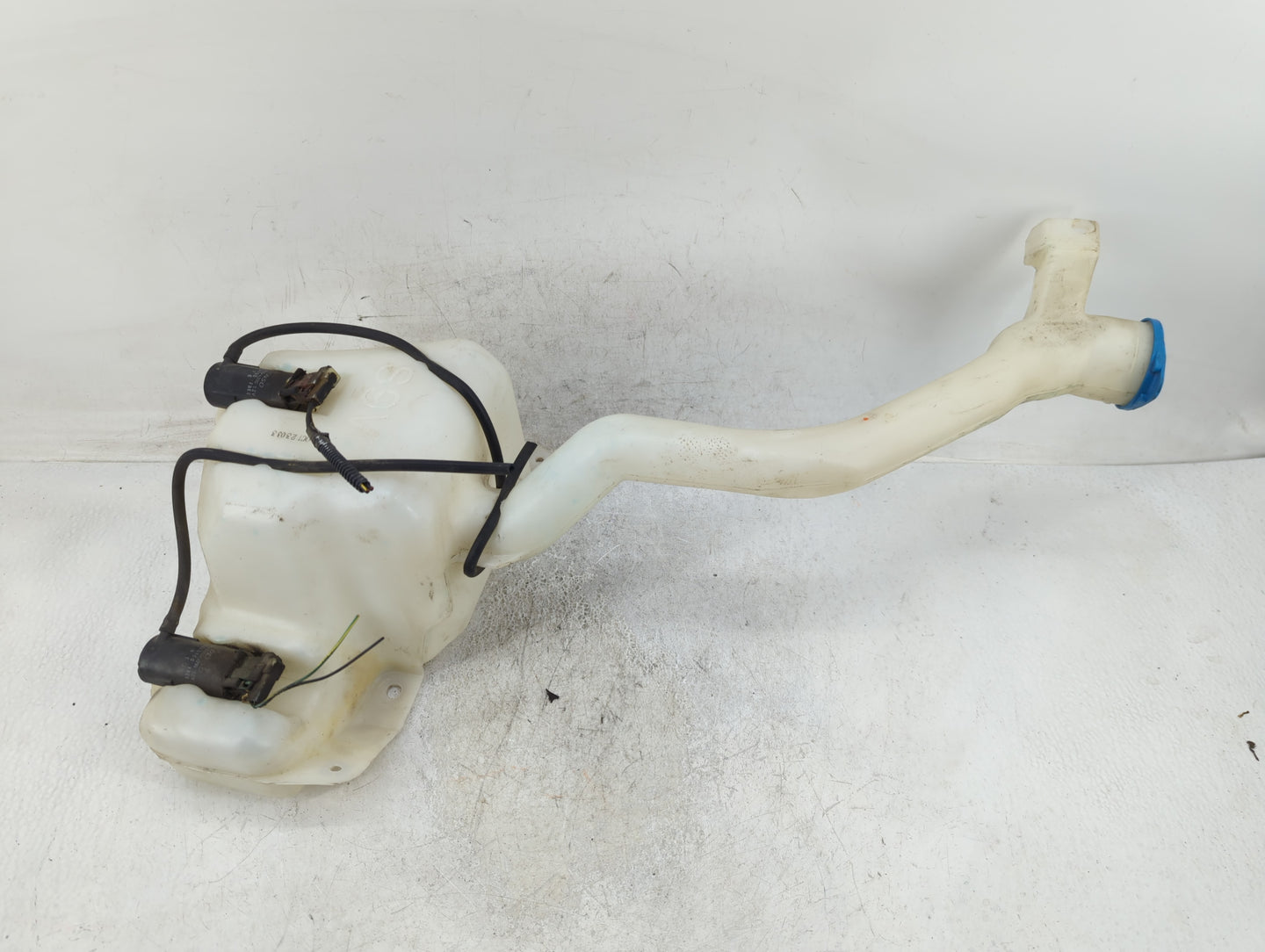 2003-2005 Honda Pilot Windshield Washer Fluid Reservoir Bottle Oem - Oemusedautoparts1.com