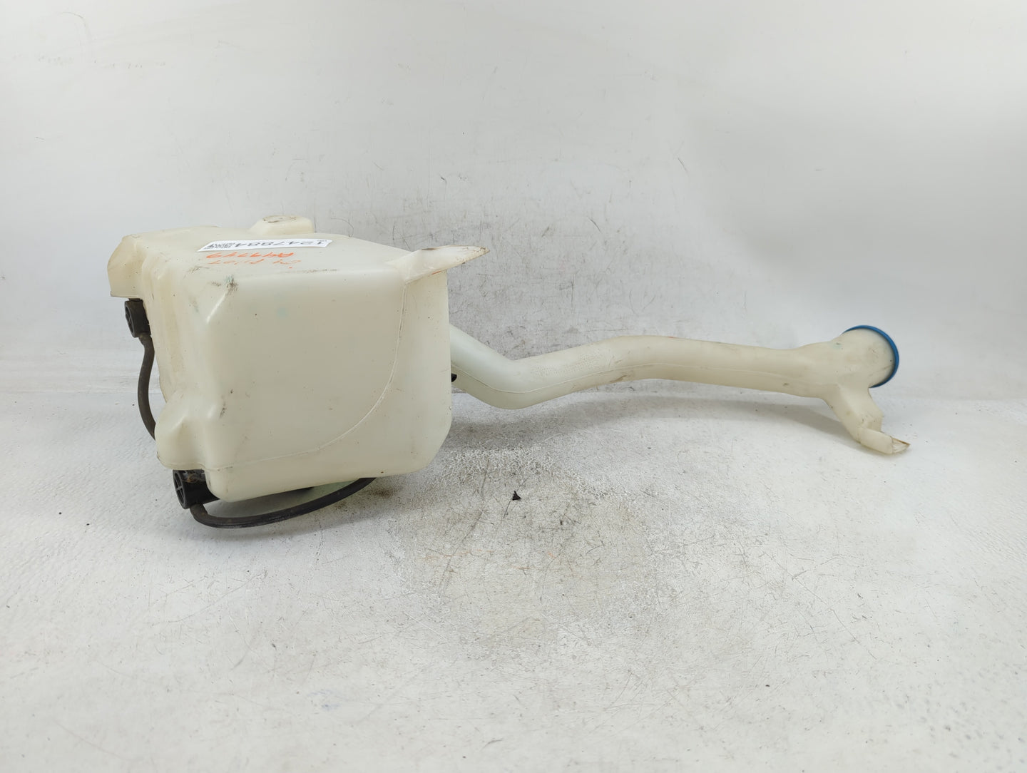 2003-2005 Honda Pilot Windshield Washer Fluid Reservoir Bottle Oem - Oemusedautoparts1.com