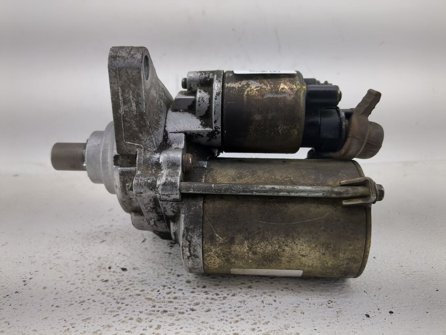 2003-2005 Honda Pilot Car Starter Motor Solenoid OEM P/N:SM-44231 Fits Fits 2001 2002 2003 2004 2005 OEM Used Auto Parts - O