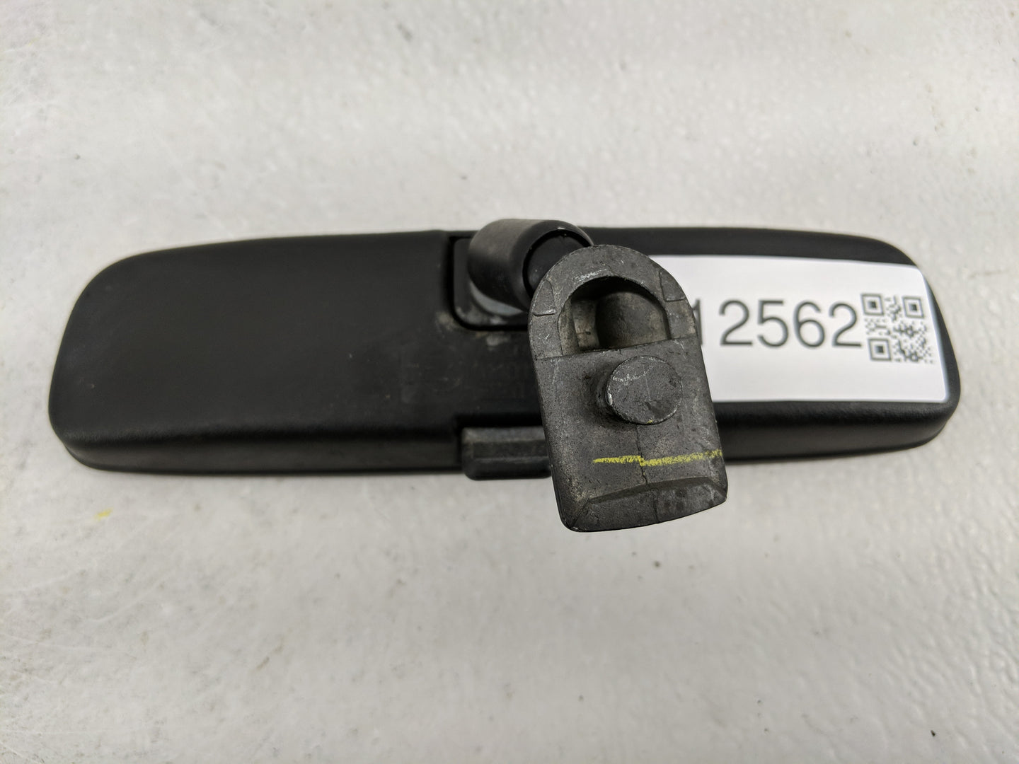 2003-2008 Honda Pilot Interior Rear View Mirror Replacement OEM P/N:E10110110 Fits OEM Used Auto Parts - Oemusedautoparts1.c