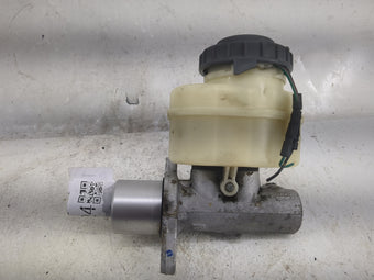 compare product 2003-2008 Honda Pilot Brake Master Cylinder 1497524
