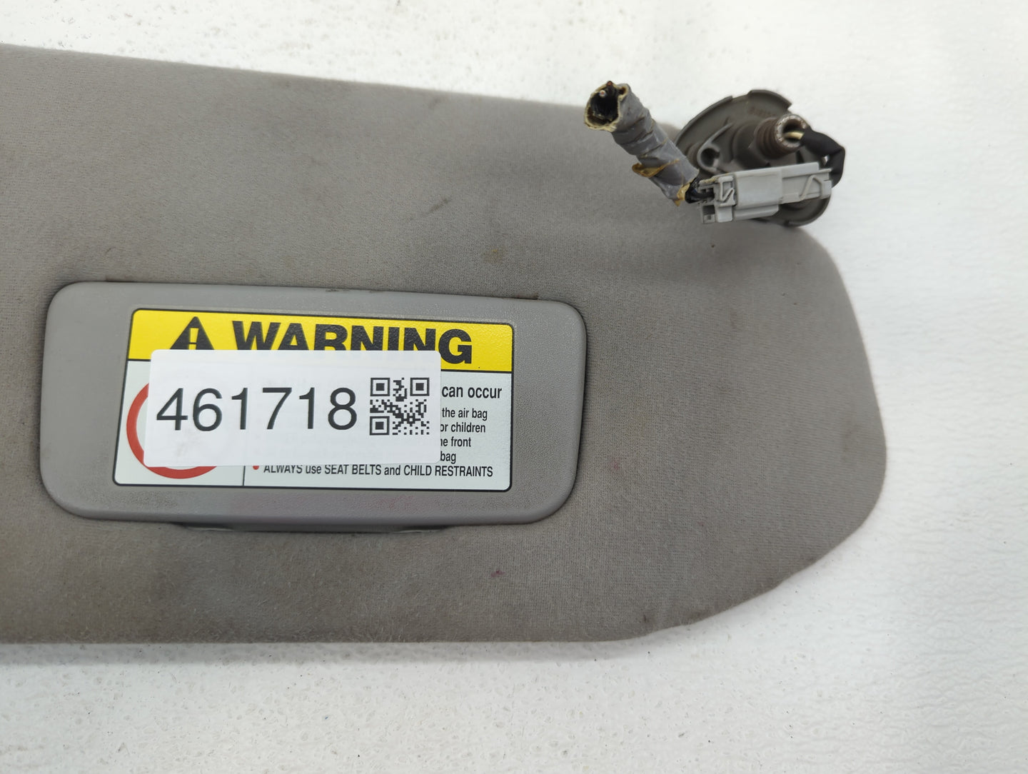 2003-2004 Honda Pilot Sun Visor Shade Replacement Passenger Right Mirror Fits Fits 2003 2004 OEM Used Auto Parts - Oemusedau