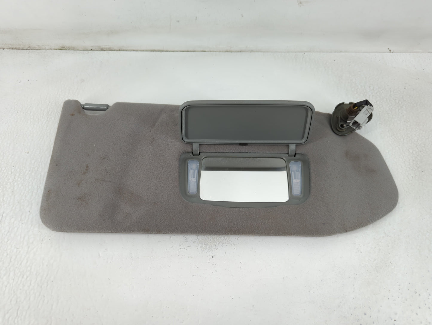 2003-2004 Honda Pilot Sun Visor Shade Replacement Passenger Right Mirror Fits Fits 2003 2004 OEM Used Auto Parts - Oemusedau