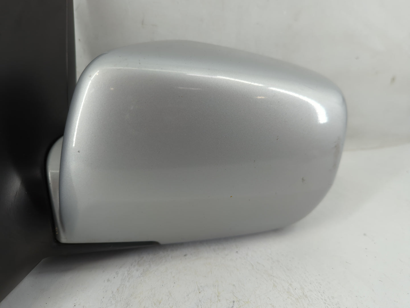 2003-2008 Honda Pilot Driver Left Side View Manual Door Mirror Silver - Oemusedautoparts1.com