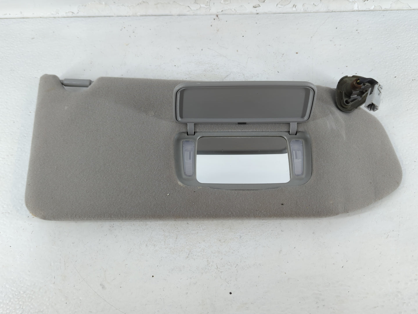 2003-2004 Honda Pilot Sun Visor Shade Replacement Passenger Right Mirror Fits Fits 2003 2004 OEM Used Auto Parts - Oemusedau