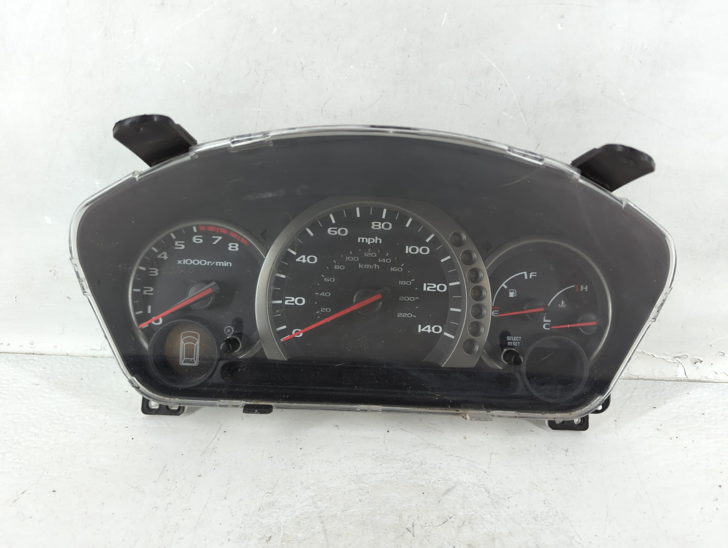 2004 Honda Pilot Instrument Cluster Speedometer Gauges Fits OEM Used Auto Parts - Oemusedautoparts1.com