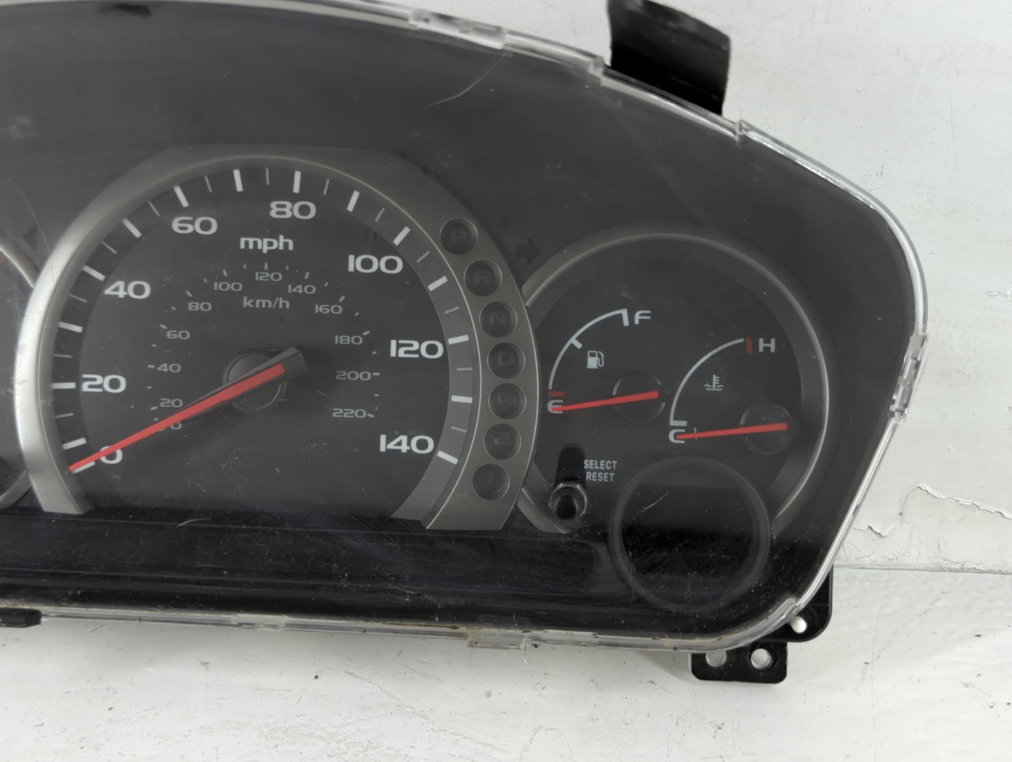 2004 Honda Pilot Instrument Cluster Speedometer Gauges Fits OEM Used Auto Parts - Oemusedautoparts1.com