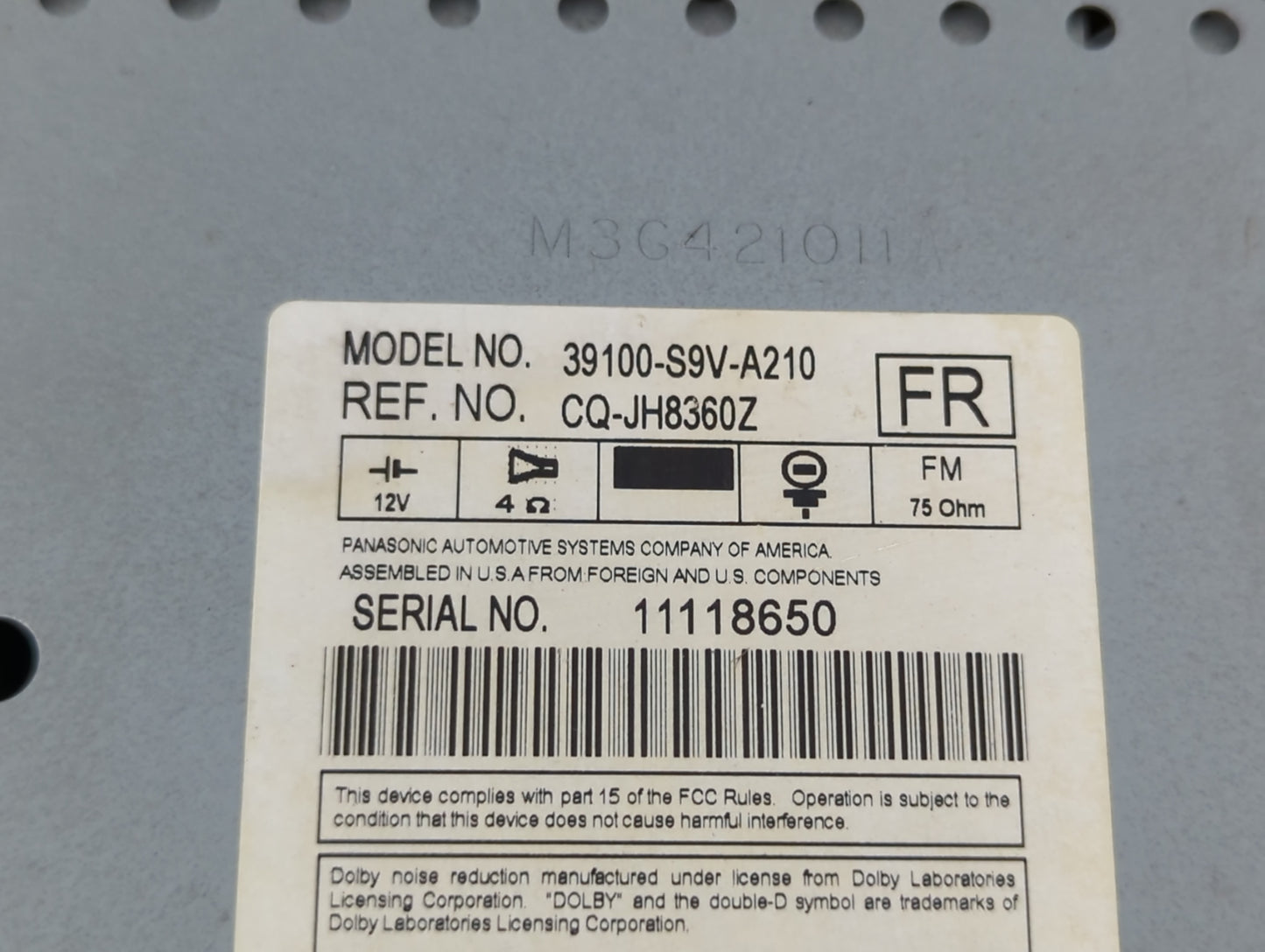 2003-2005 Honda Pilot Radio AM FM Cd Player Receiver Replacement P/N:39100-S9V-A210 Fits OEM Used Auto Parts - Oemusedautopa