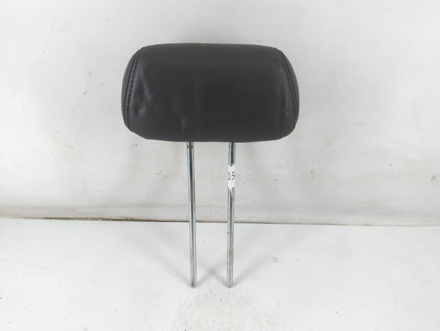 2004 Honda Pilot Headrest Head Rest Rear Seat Fits OEM Used Auto Parts - Oemusedautoparts1.com