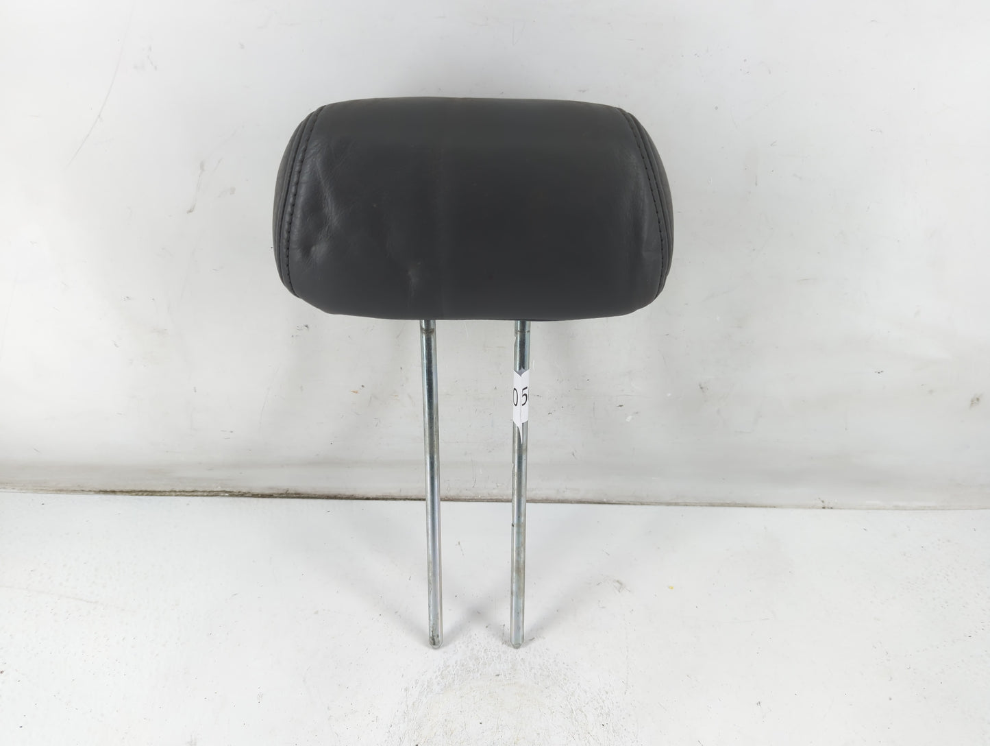 2004 Honda Pilot Headrest Head Rest Rear Seat Fits OEM Used Auto Parts - Oemusedautoparts1.com