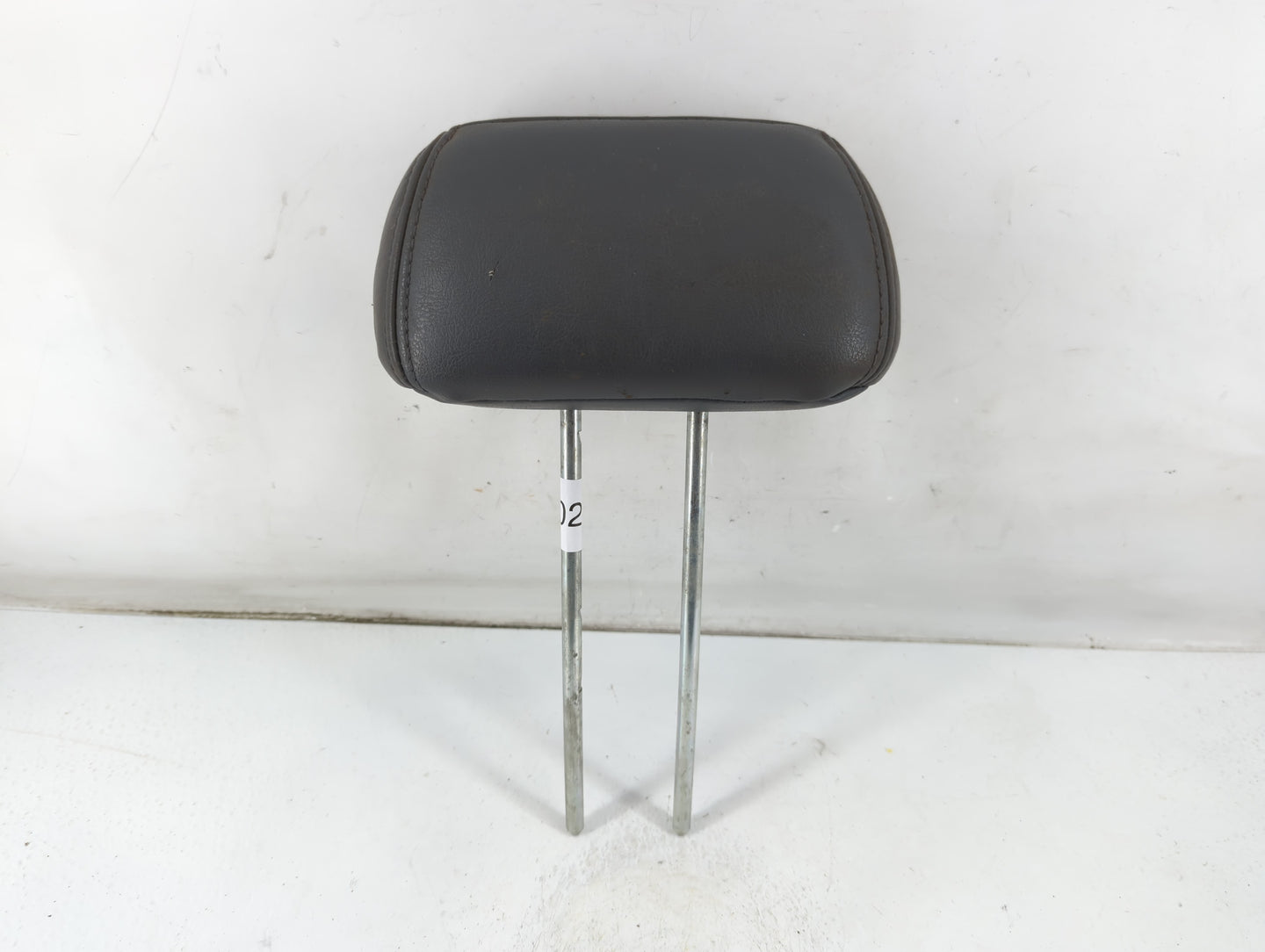 2004 Honda Pilot Headrest Head Rest Rear Seat Fits OEM Used Auto Parts - Oemusedautoparts1.com