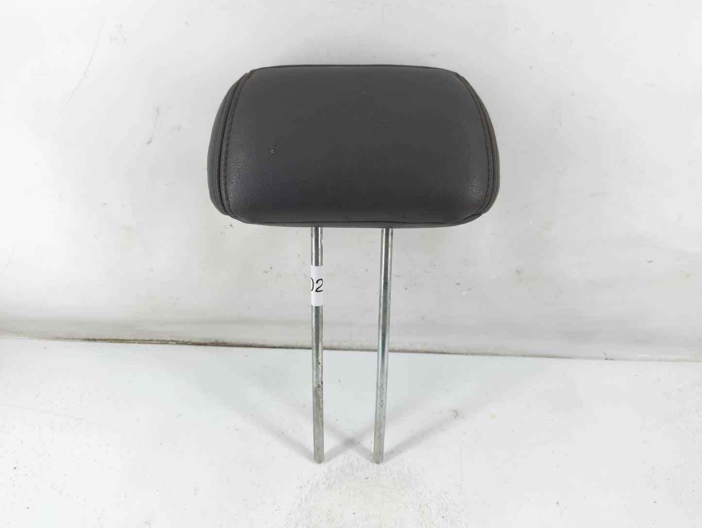 2004 Honda Pilot Headrest Head Rest Rear Seat Fits OEM Used Auto Parts - Oemusedautoparts1.com