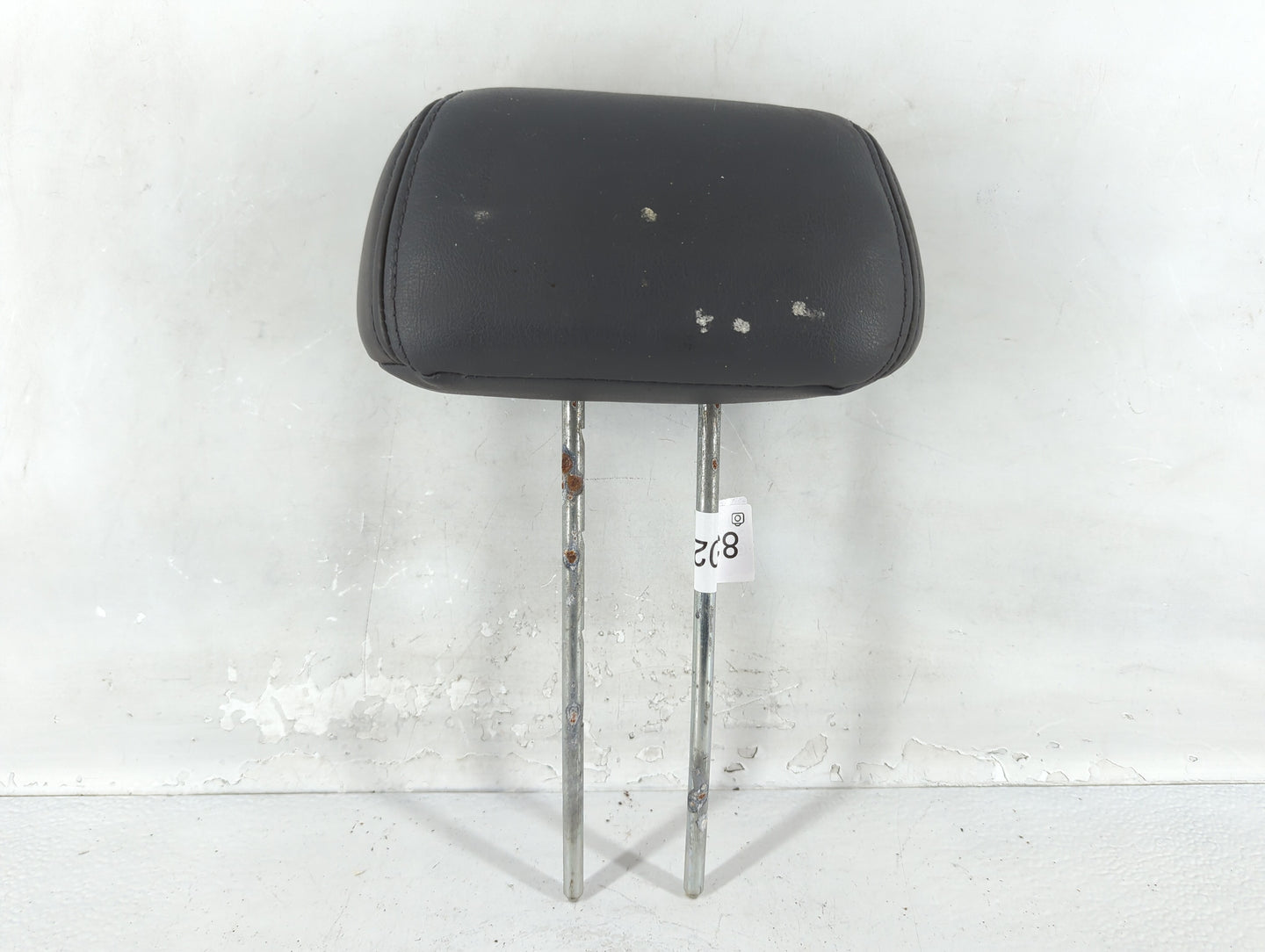2004 Honda Pilot Headrest Head Rest Rear Center Seat Fits OEM Used Auto Parts - Oemusedautoparts1.com