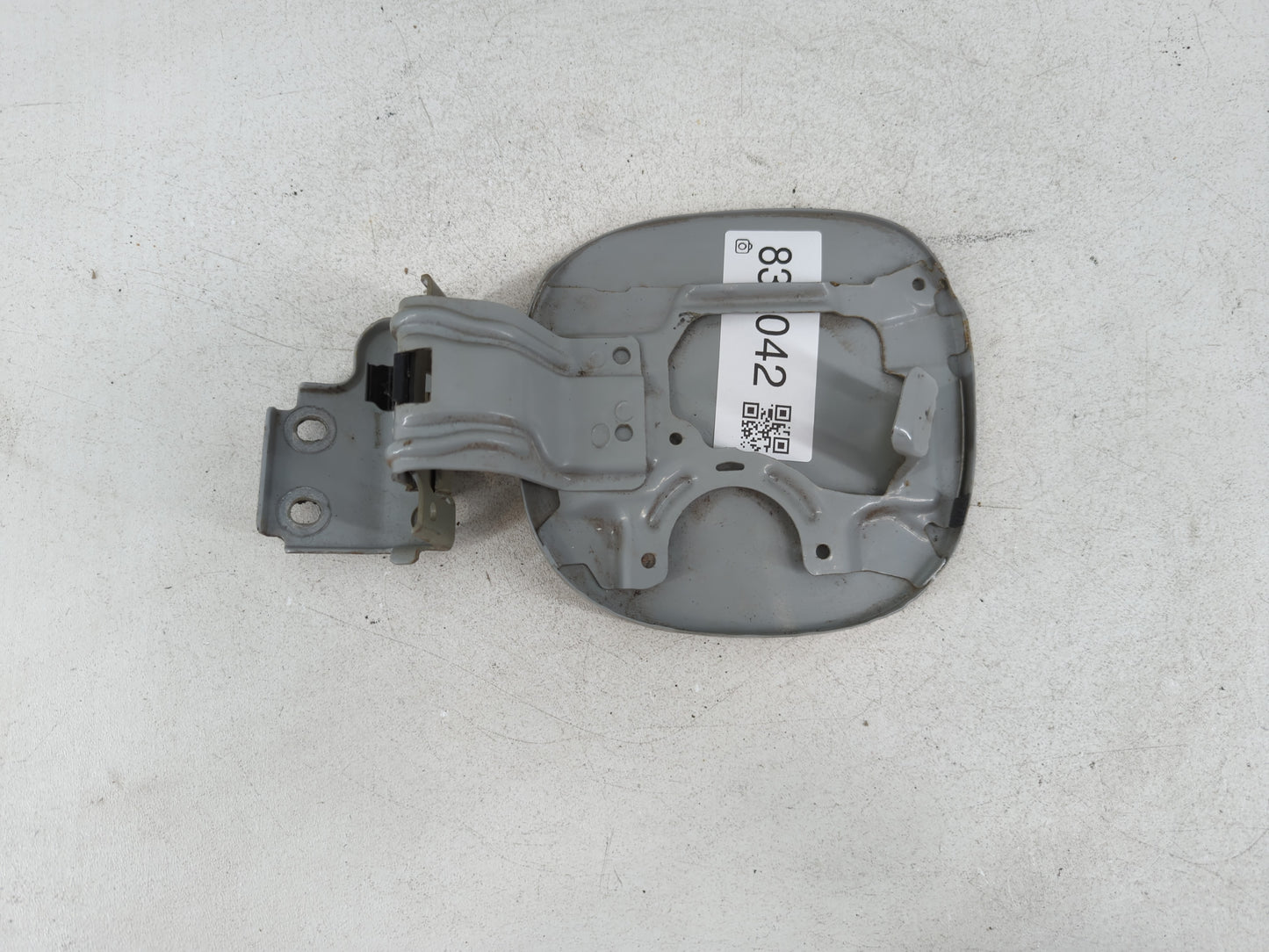2004 Honda Pilot Fuel Tank Door Lid Gas Tank - Oemusedautoparts1.com