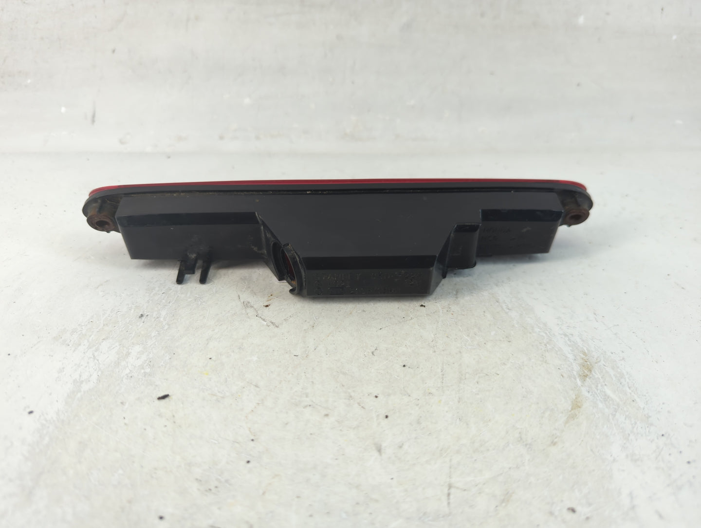 2004 Honda Pilot Third Brake Light Tail Light Fits OEM Used Auto Parts - Oemusedautoparts1.com