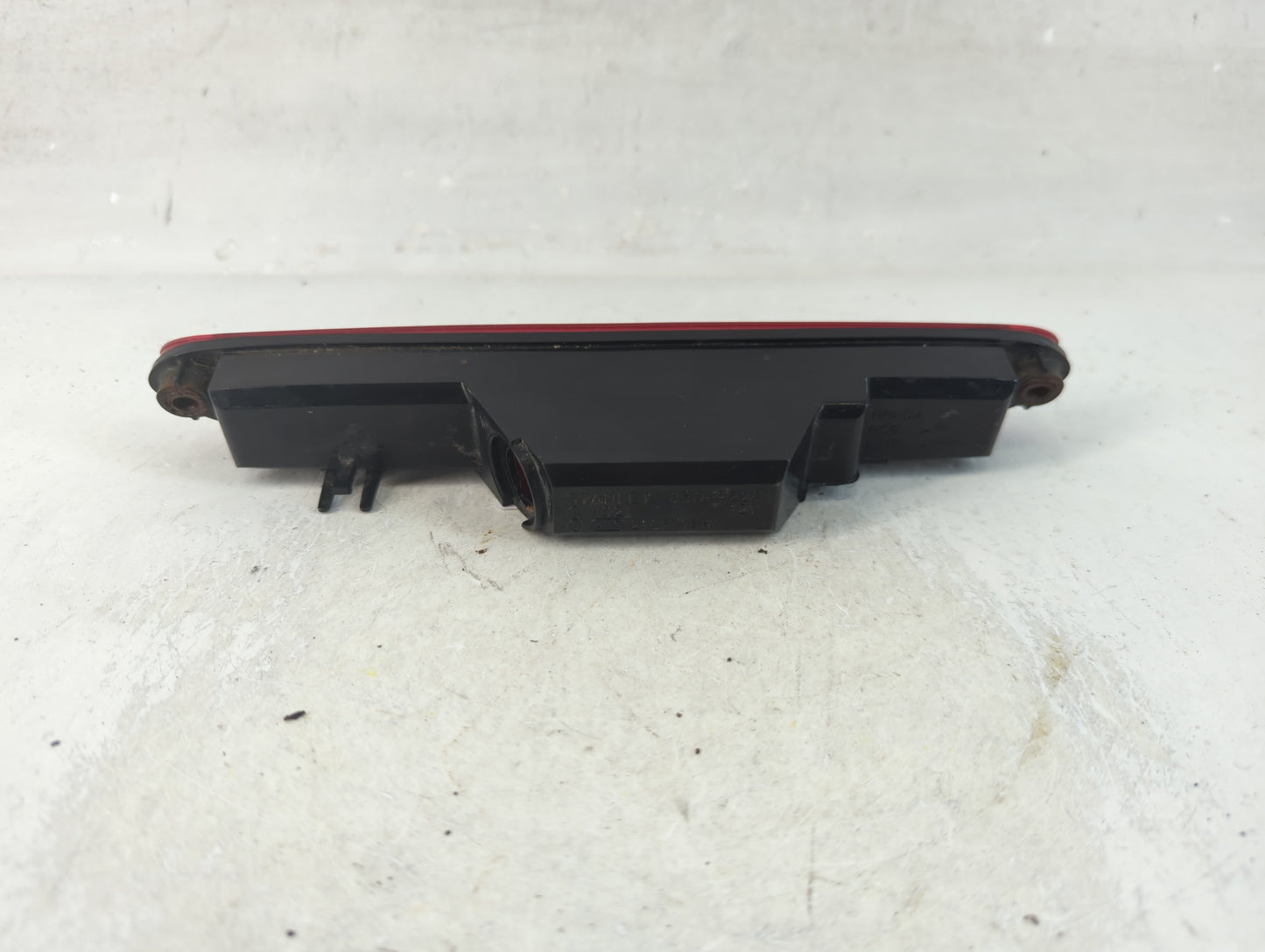 2004 Honda Pilot Third Brake Light Tail Light Fits OEM Used Auto Parts - Oemusedautoparts1.com