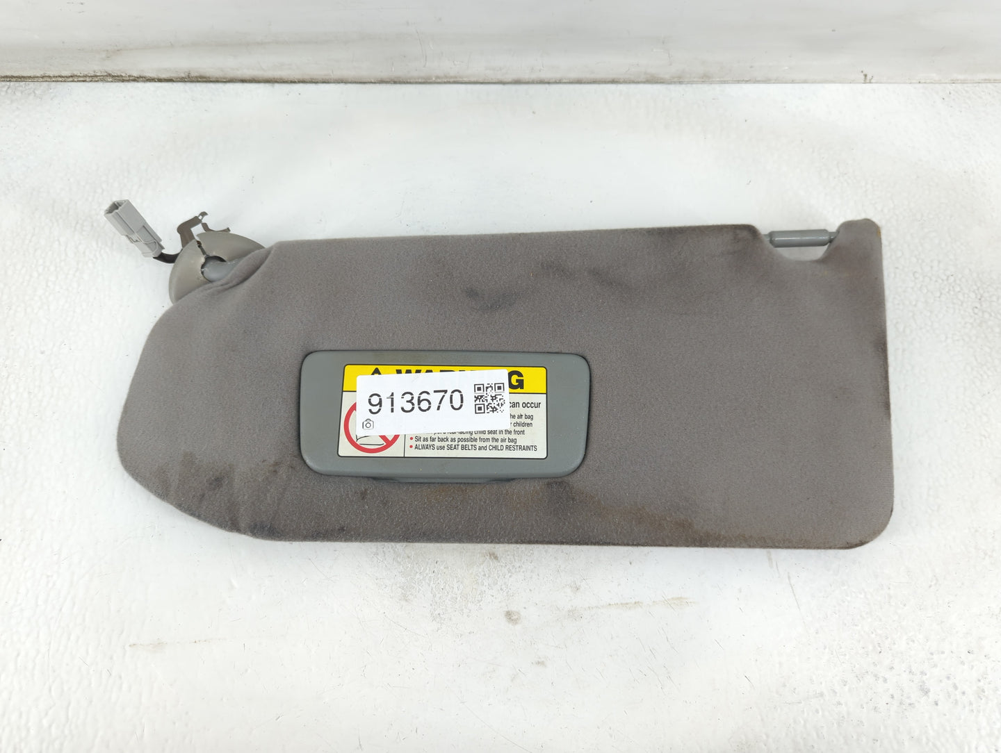 2003-2004 Honda Pilot Sun Visor Shade Replacement Driver Left Mirror Fits Fits 2003 2004 OEM Used Auto Parts - Oemusedautopa
