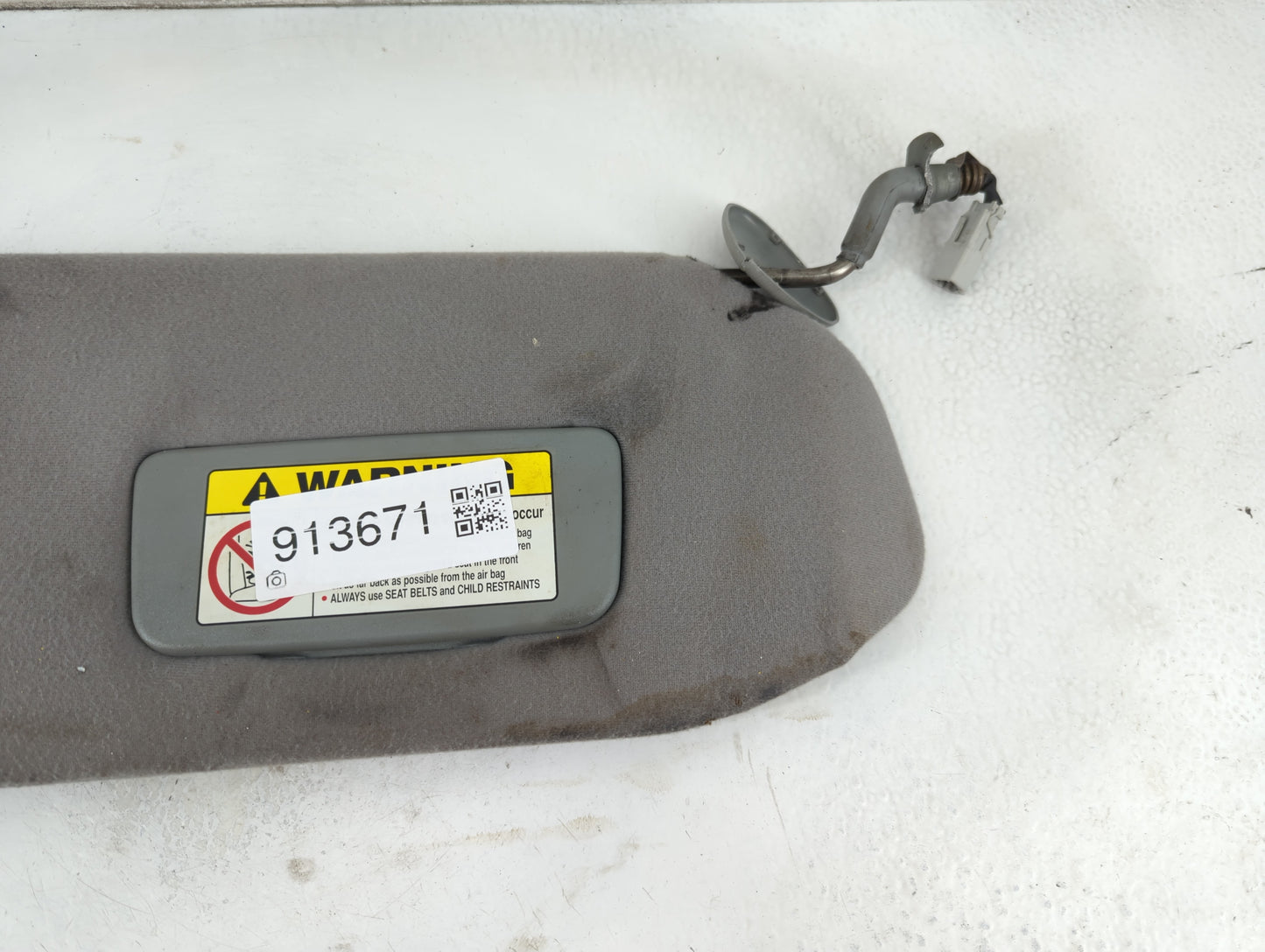 2003-2004 Honda Pilot Sun Visor Shade Replacement Passenger Right Mirror Fits Fits 2003 2004 OEM Used Auto Parts - Oemusedau