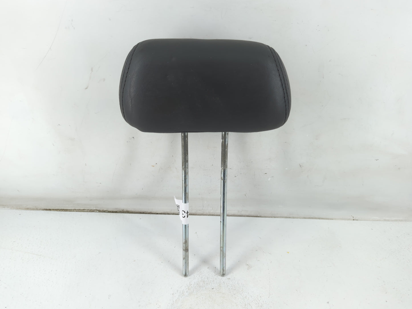 2004 Honda Pilot Headrest Head Rest Front Driver Passenger Seat Fits OEM Used Auto Parts - Oemusedautoparts1.com