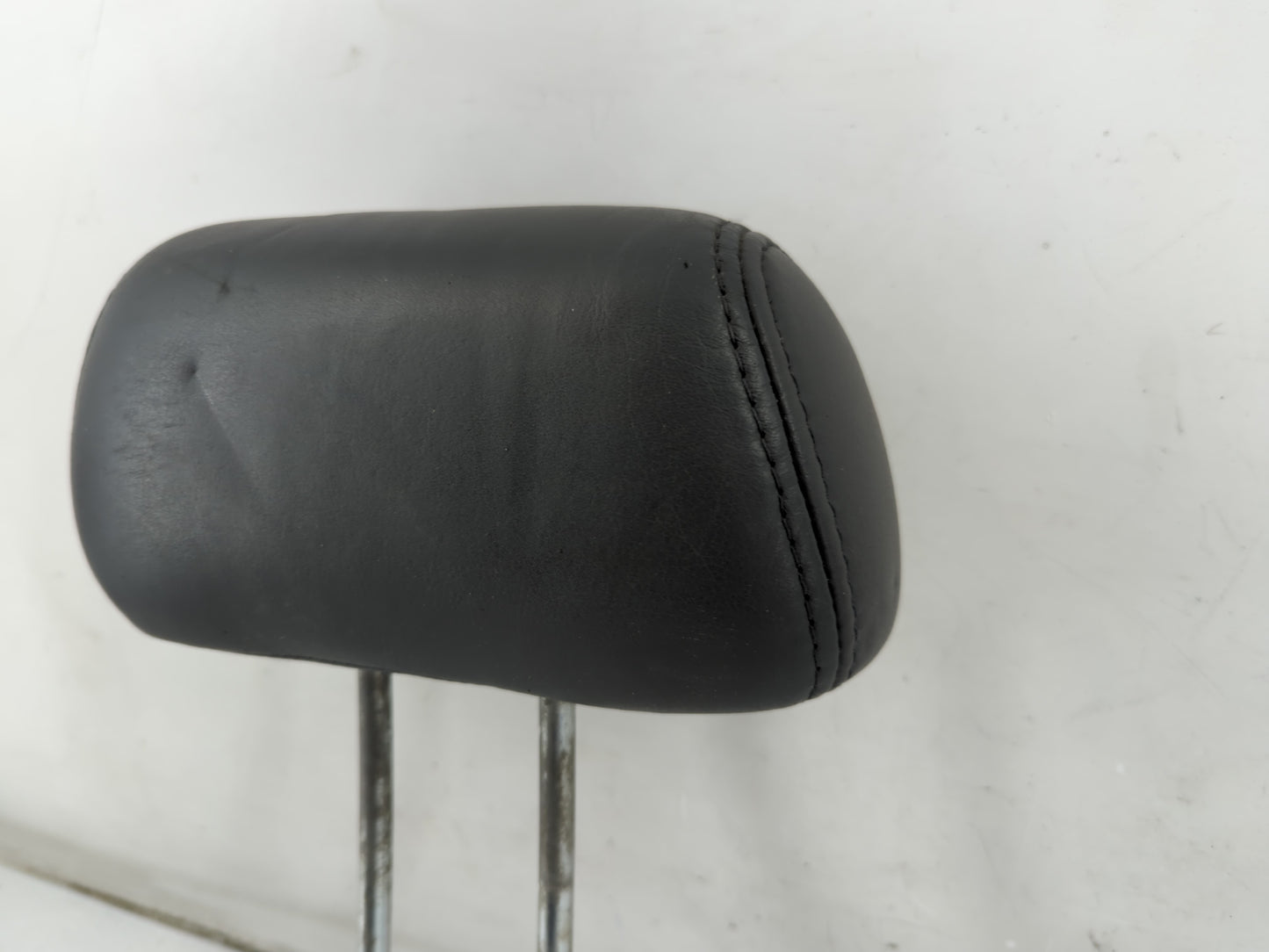 2004 Honda Pilot Headrest Head Rest Front Driver Passenger Seat Fits OEM Used Auto Parts - Oemusedautoparts1.com