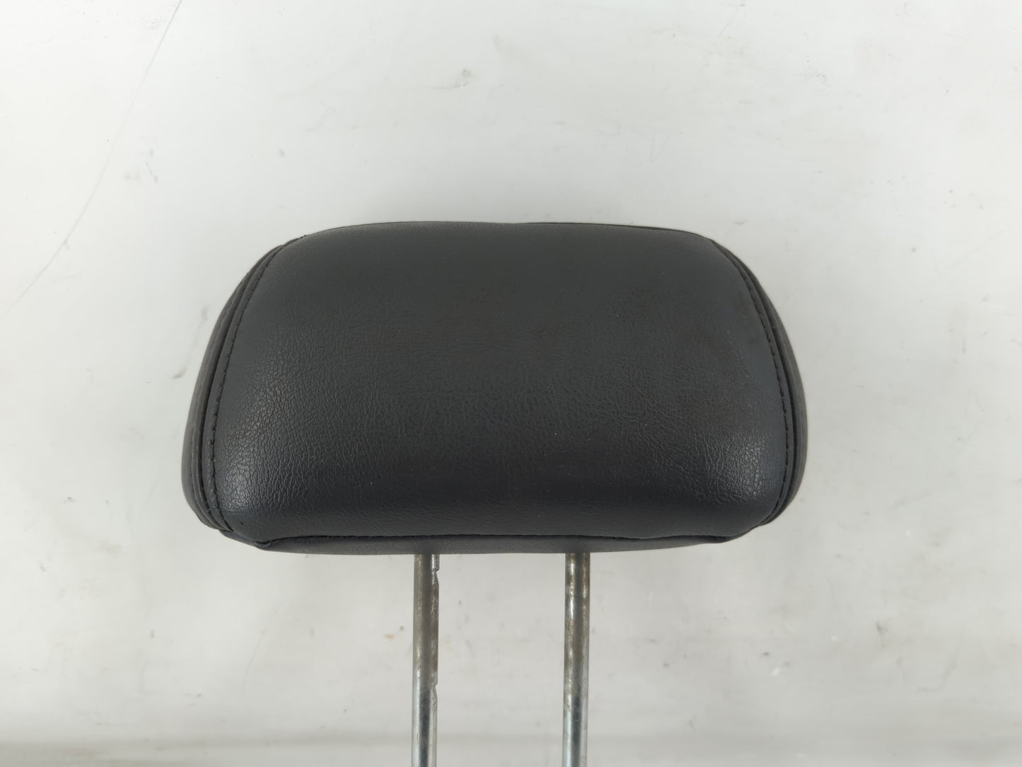 2004 Honda Pilot Headrest Head Rest Front Driver Passenger Seat Fits OEM Used Auto Parts - Oemusedautoparts1.com
