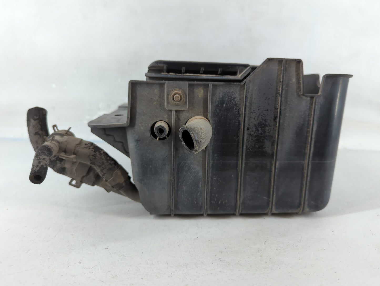 2000-2005 Hyundai Accent Radiator Coolant Overflow Expansion Tank Bottle - Oemusedautoparts1.com