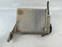 2000-2005 Hyundai Accent Radiator Coolant Overflow Expansion Tank Bottle 818467 - Oemusedautoparts1.com