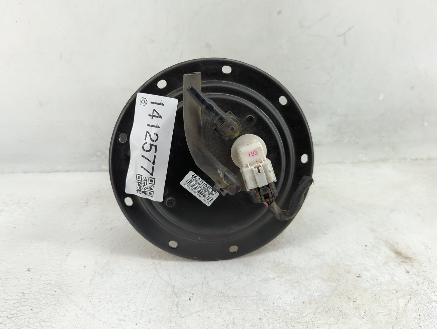 2004-2006 Hyundai Elantra Electrical Gas Fuel Pump Assembly - Oemusedautoparts1.com