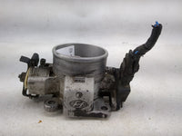 2004 Hyundai Elantra Throttle Body P/N:35170-22600 9600930002, 39108BL111718 Fits OEM Used Auto Parts - Oemusedautoparts1.co