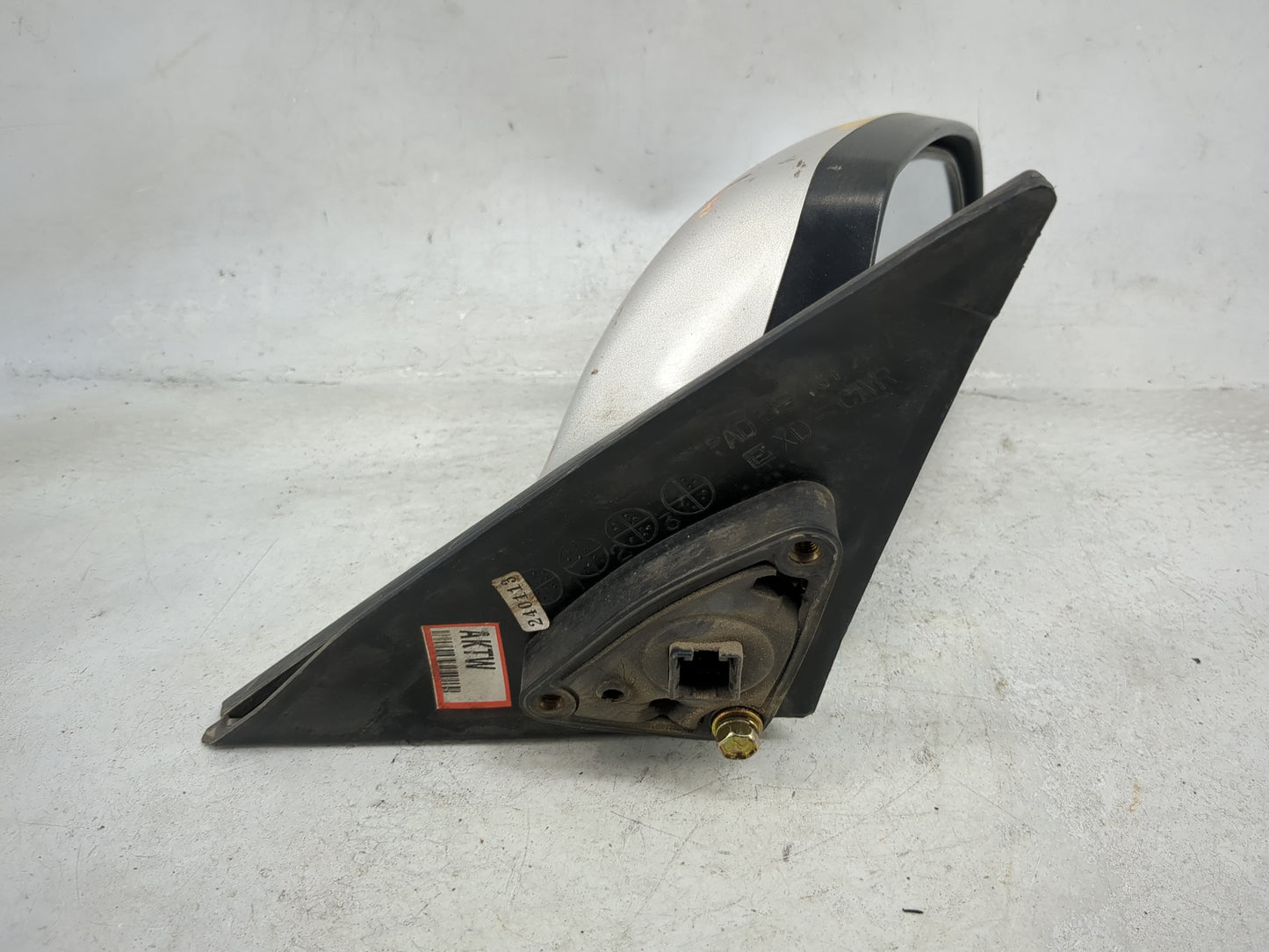 2001-2006 Hyundai Elantra Passenger Side View Mirror - Right Door Mirror OEM Used - Oemusedautoparts1.com