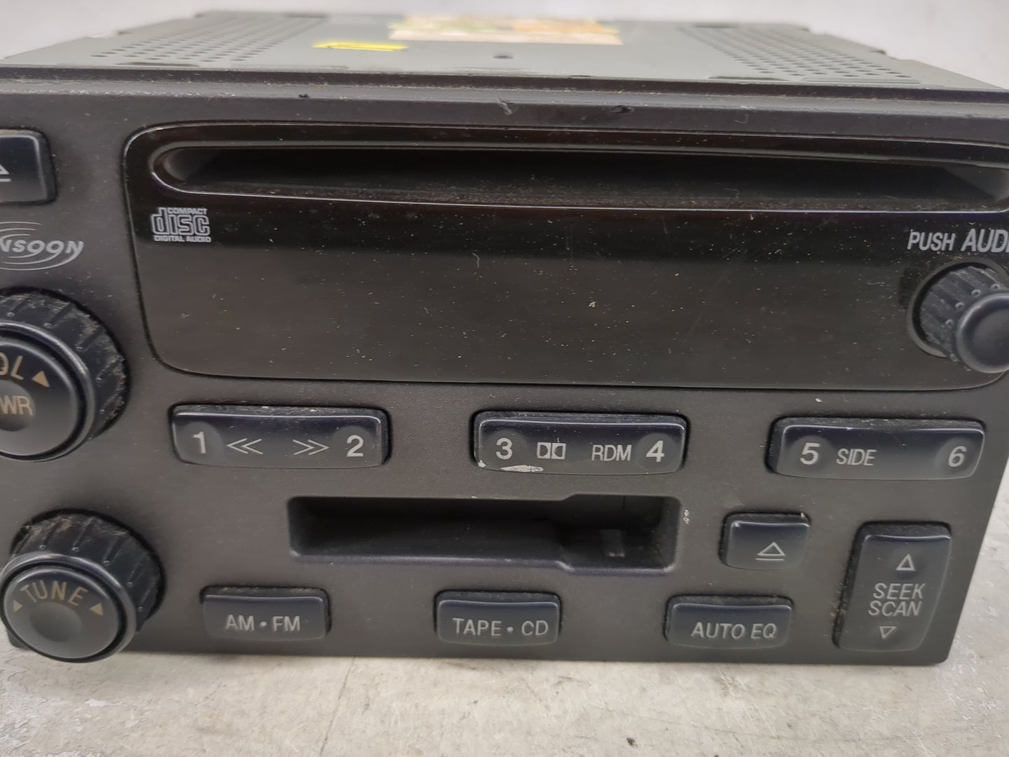 2001-2006 Hyundai Santa Fe Radio AM FM Cd Player Receiver Replacement P/N:12220029 B4096180-28900 Fits OEM Used Auto Parts -