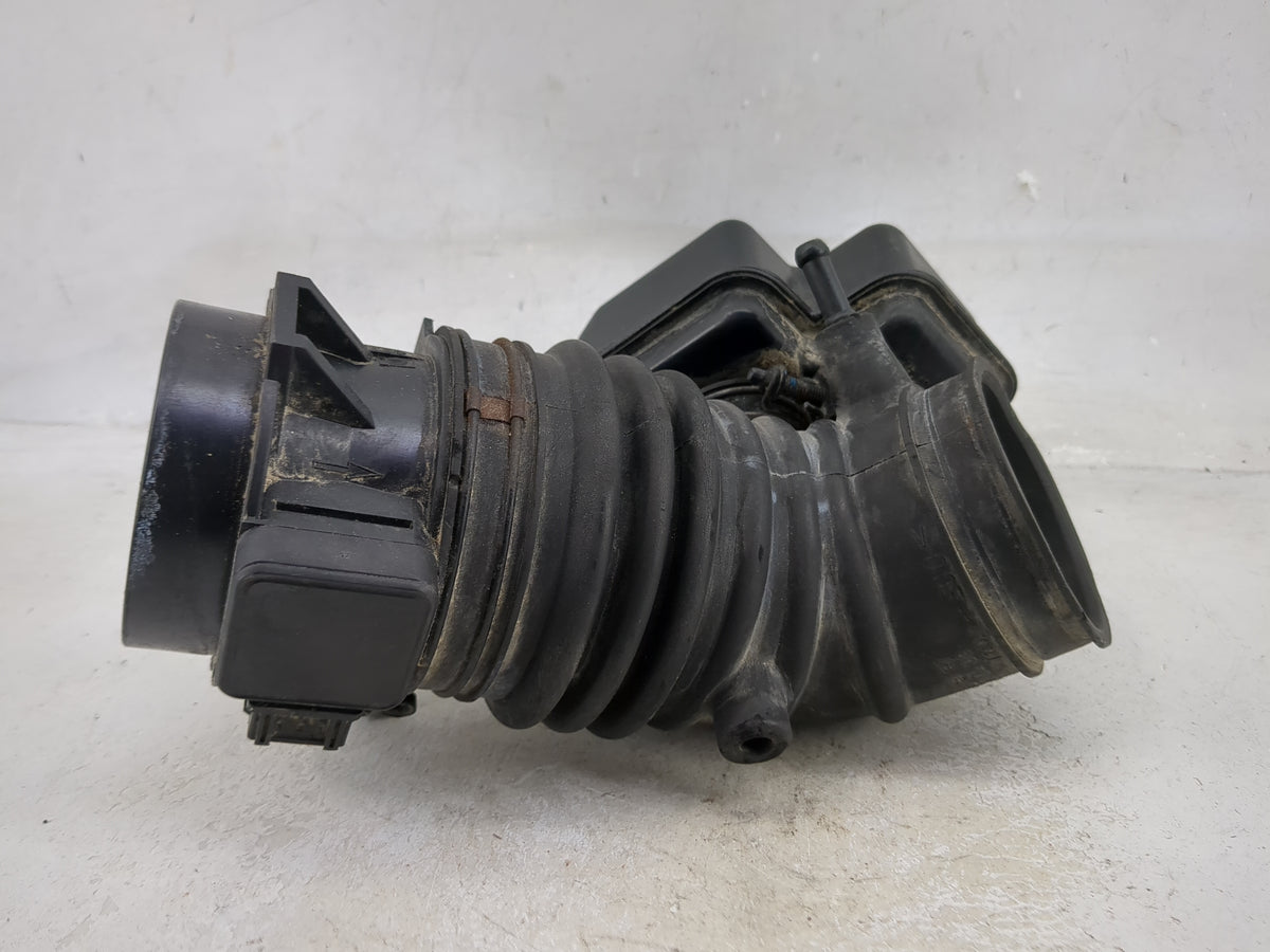 2001-2006 Hyundai Santa Fe Air Cleaner Intake-duct Hose Tube 1500623 - Oemusedautoparts1.com