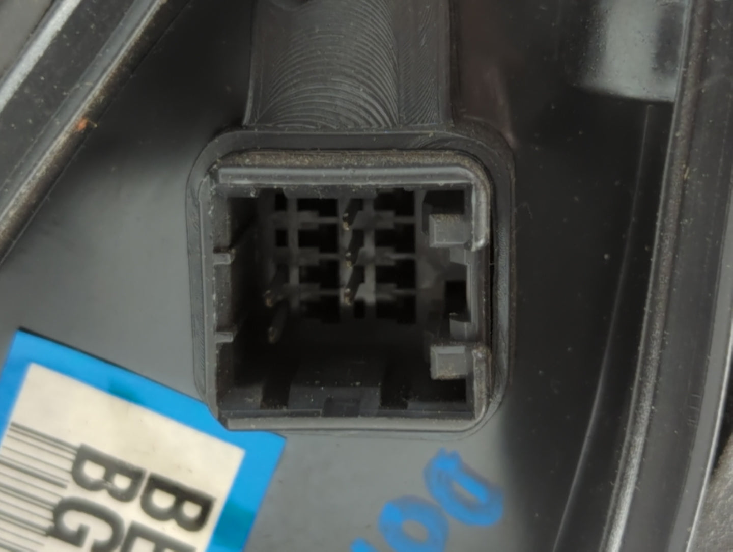 2001-2004 Hyundai Santa Fe Side Mirror Replacement Driver Left View Door Mirror P/N:E4012147 Fits Fits 2001 2002 2003 2004 O