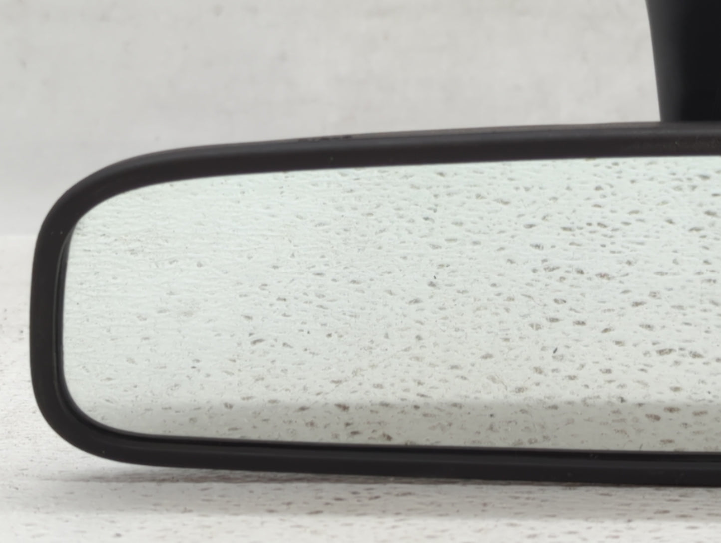 2001-2006 Hyundai Santa Fe Interior Rear View Mirror Replacement OEM P/N:E11028008 E13010837 Fits OEM Used Auto Parts - Oemu