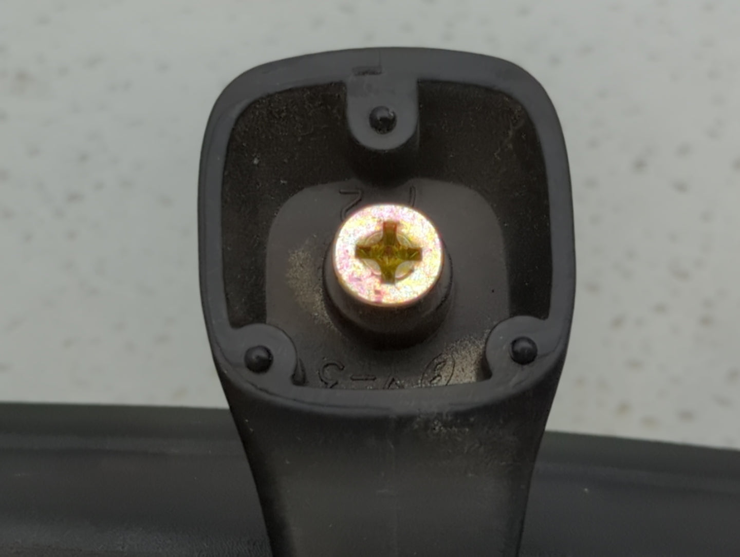 2001-2006 Hyundai Santa Fe Interior Rear View Mirror Replacement OEM P/N:E11028008 E13010837 Fits OEM Used Auto Parts - Oemu