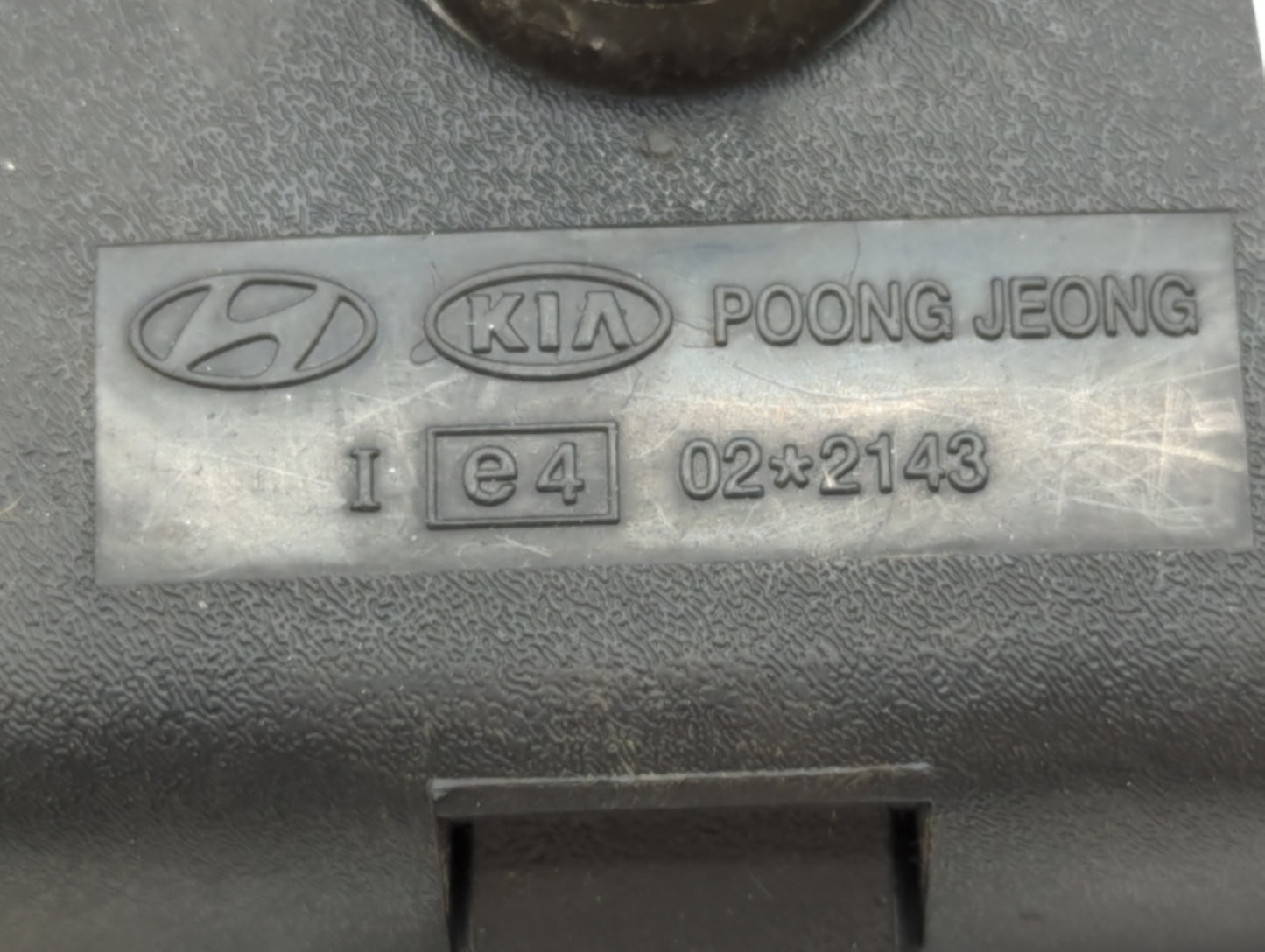 2001-2006 Hyundai Santa Fe Interior Rear View Mirror Replacement OEM P/N:E11028008 E13010837 Fits OEM Used Auto Parts - Oemu