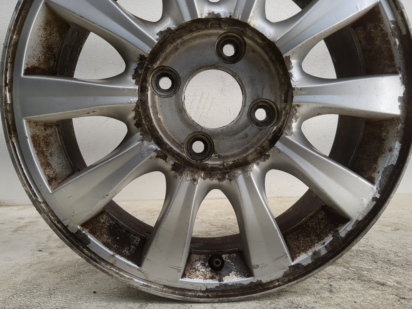 2002-2005 Hyundai Sonata Oem Wheel Rim - Oemusedautoparts1.com